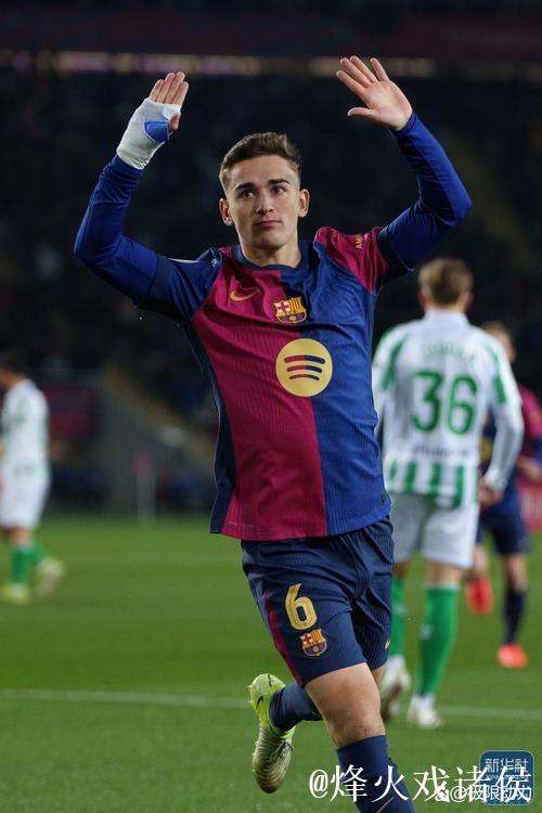 西媒:巴尔德吉表现出色,或将在国王杯迎来首发 西媒:巴尔德吉表现出色,或将在国王杯迎来首发